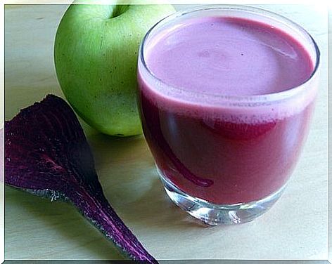 apple and beet smoothie 
