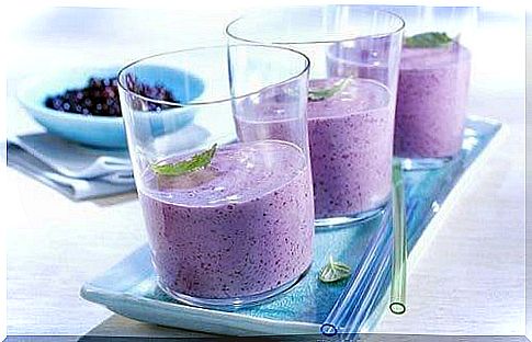 Blueberry smoothies