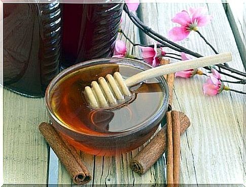 Honey helps fight coughs.