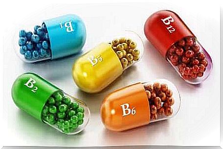 Vitamin B of different colors.