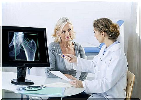 A medical consultation on bone loss in a woman. 
