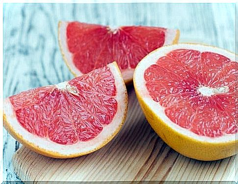 The best fruits to treat fatty liver: Grapefruit